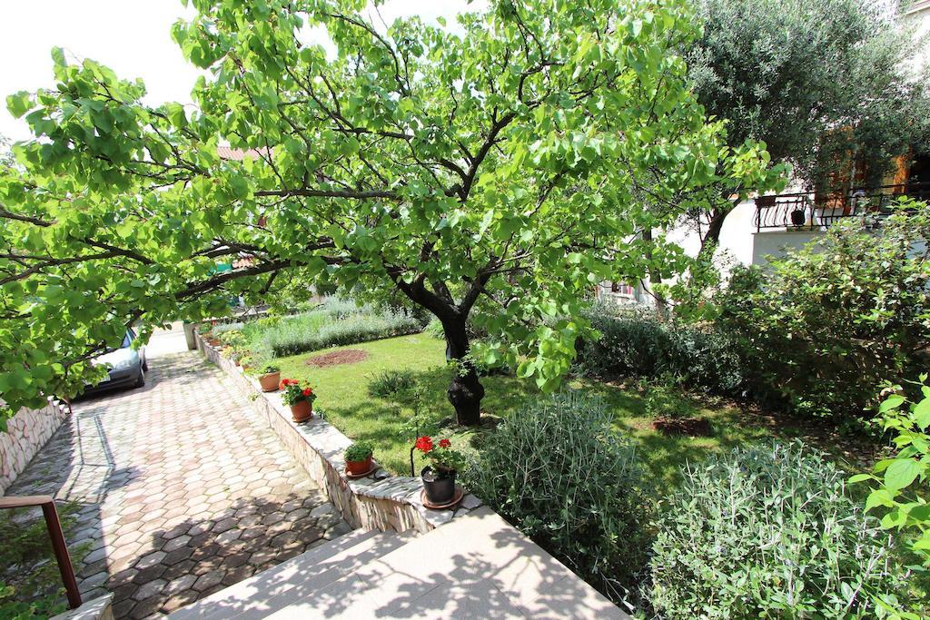 Rooms And Apartment Sanja Rovinj Exterior foto